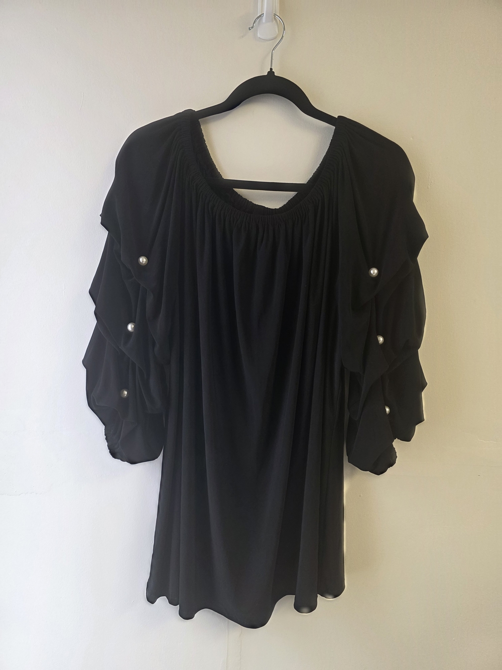 Black Ruffled Sleeve Peasant Top - Unbranded